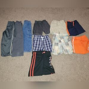 Boys Lot Of Pants And Shorts Size 4